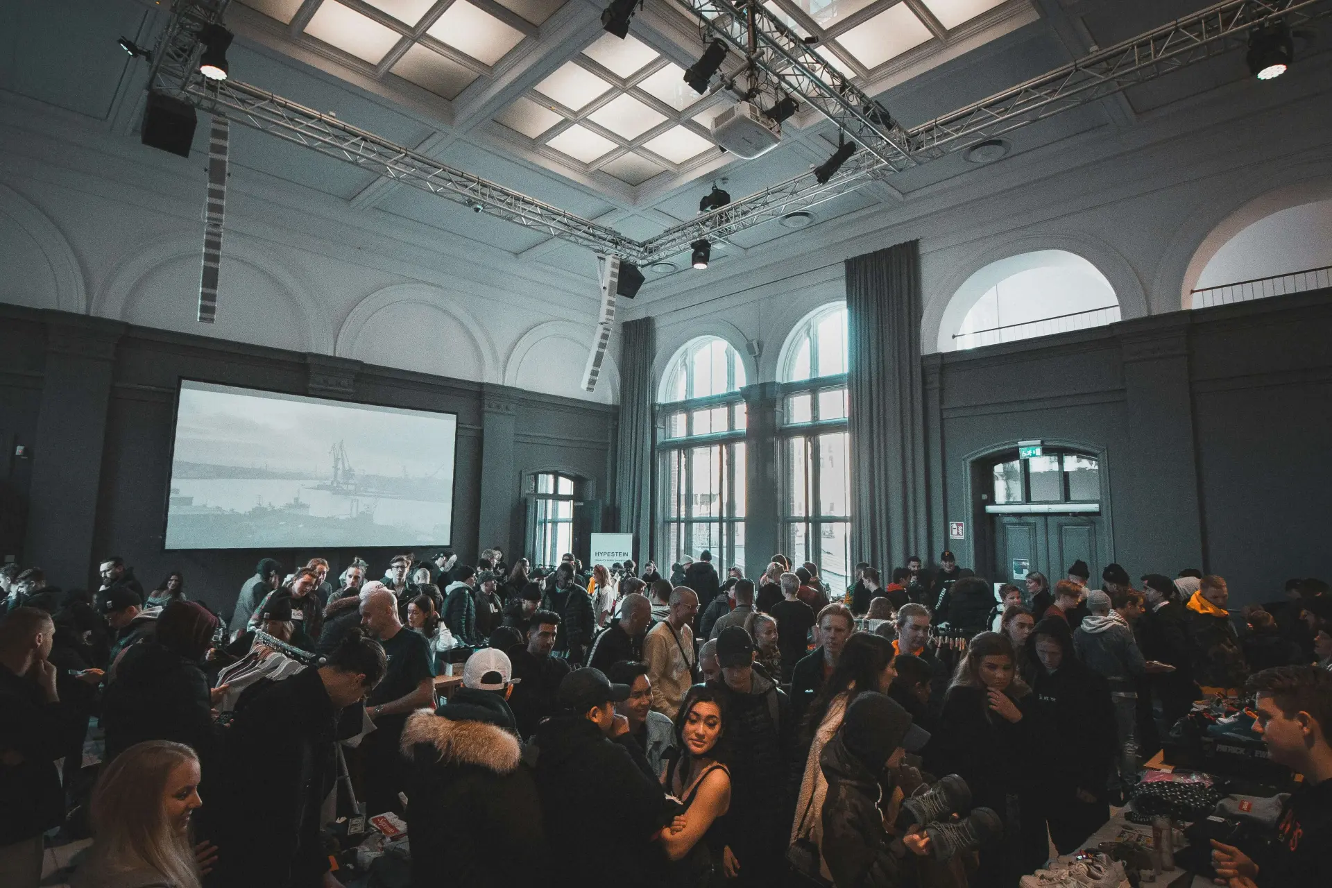 Professional B2B corporate event networking
